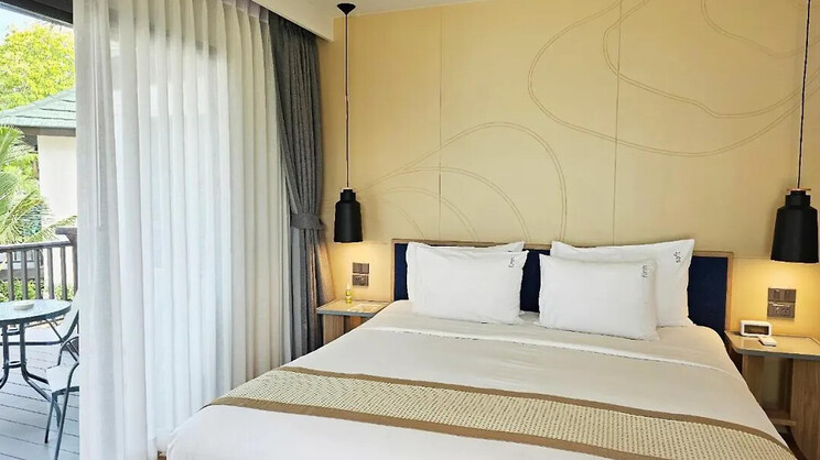 Phi Phi Holiday Resort ( Phi Phi )